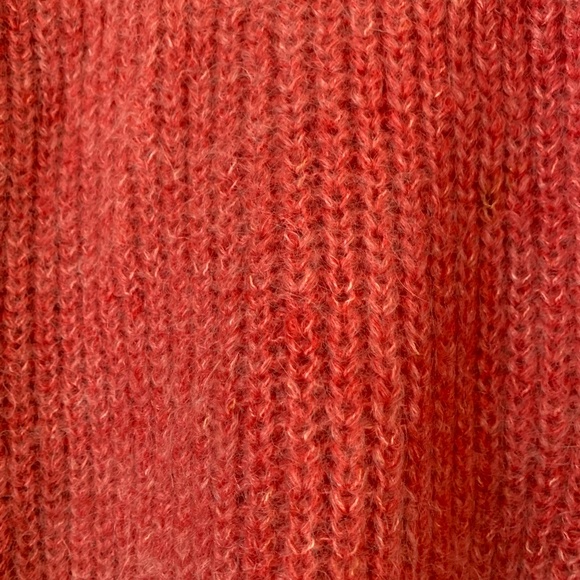 The Peak of Donegal Knitwear mohair/wool blend sweater - Picture 4 of 6